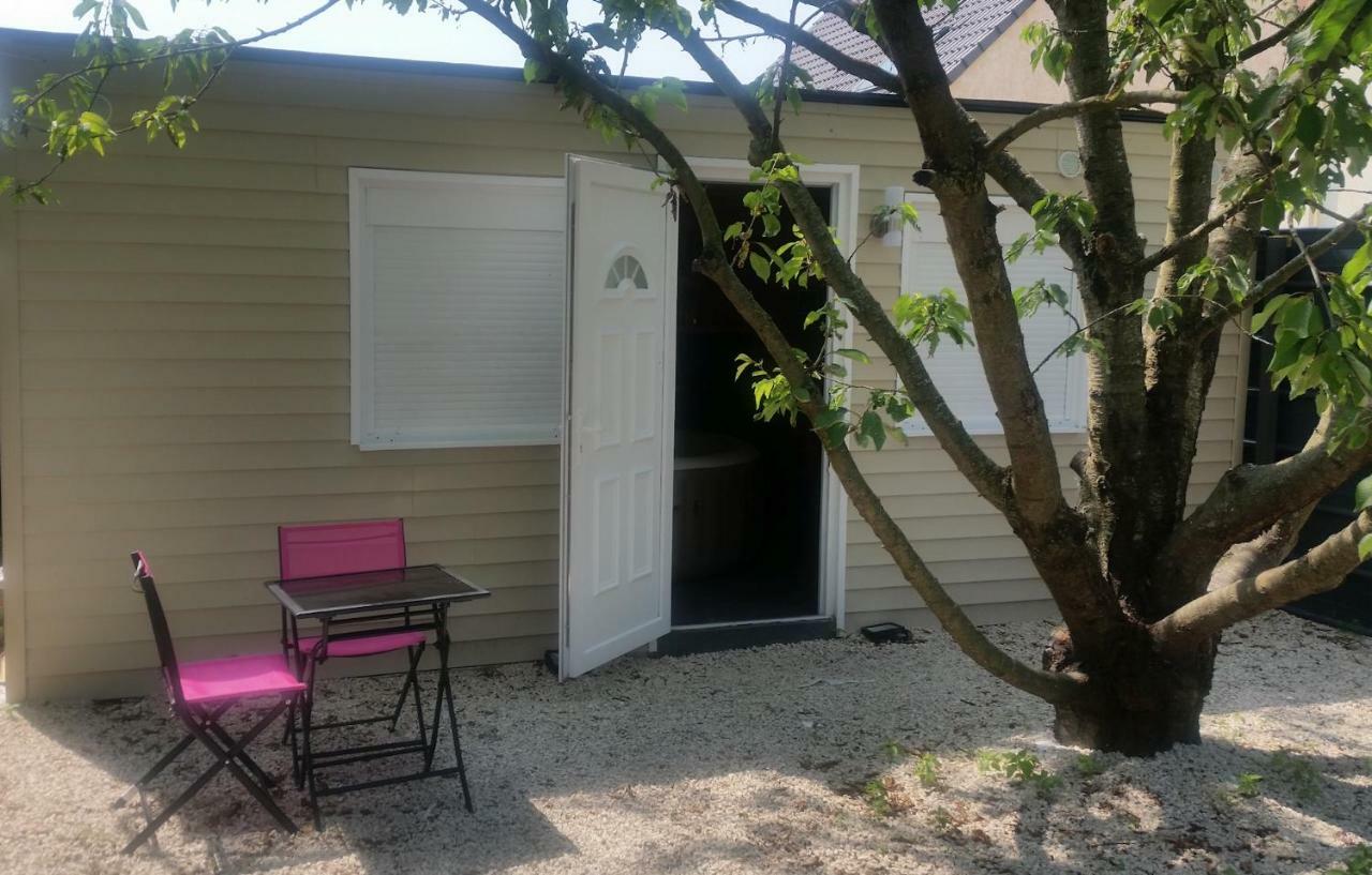 Cabane Zen Corbeil-Essonnes Exteriör bild